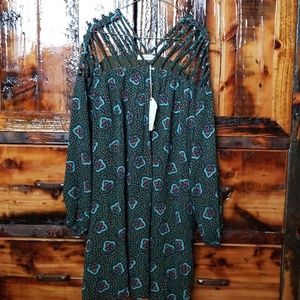 Strappy shoulder dress